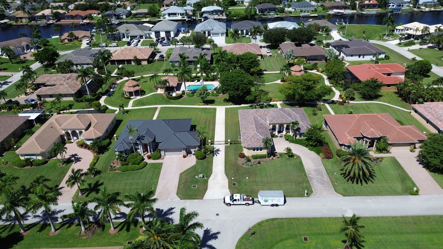 Neighborhood from above